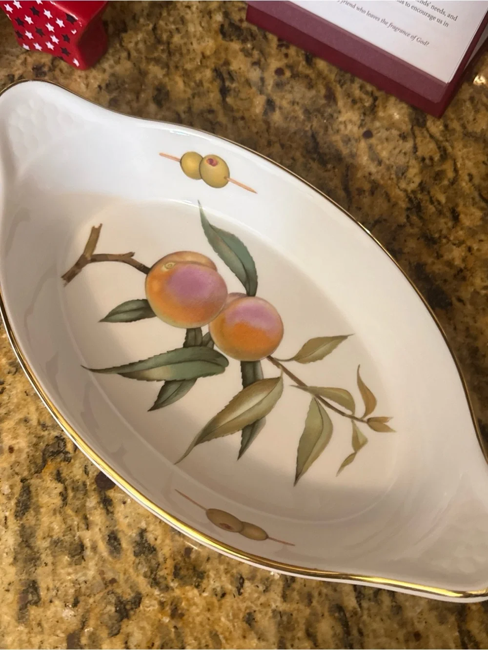 Porcelain Fruit-Decor Serving Bowl in White and Peach